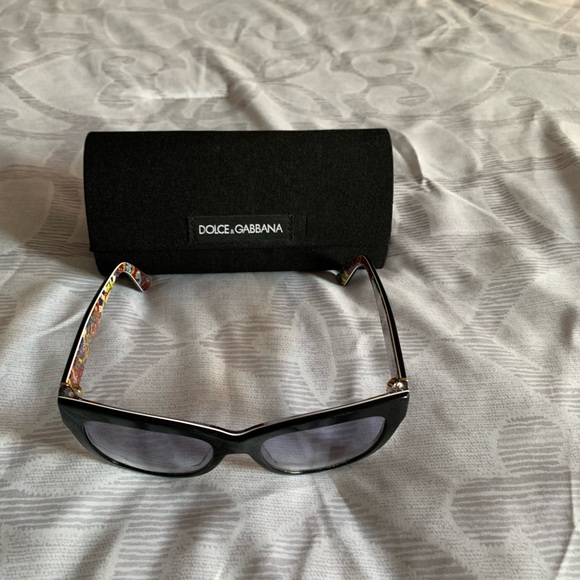 Dolce&Gabbana sun glasses authentic - Picture 6 of 15